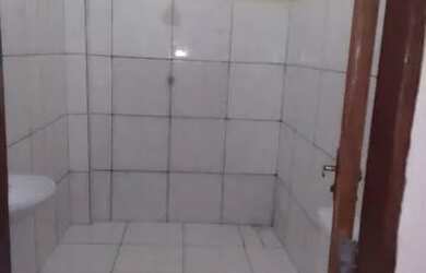 Imagem 3: Vendo essa casa grande em Oriximiná