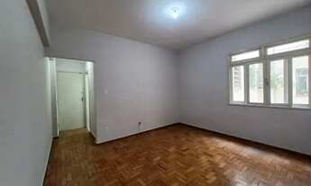 Imagem 2: Apartamento para venda tem 70 metros quadrados com 2 quartos em Flamengo - Rio de Janeiro