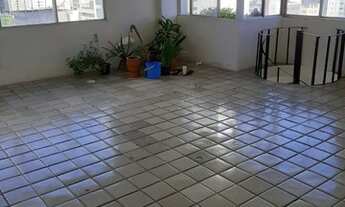 Imagem 7: Leonardo Corretor Vende/Troca: Cobertura em Boa Viagem 220 m2 04 Quartos 02 Suítes + Depen