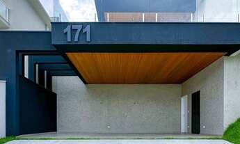 Imagem 5: Sobrado com 4 Quartos sendo 4 Suítes e Elevador no Reserva do Paratehy