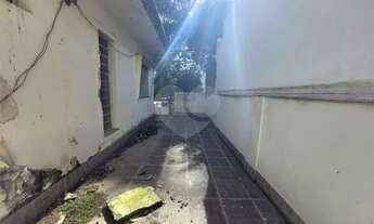 Imagem 3: Casa para reforma com 220m² em Moema