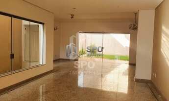 Imagem 4: Casa a Venda ou Locação no Jd. Campo Grande,com 4 dormitorios e 2 suites, 3 vagas