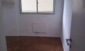 Imagem 3: Apartamento para aluguel possui 67 metros quadrados com 2 quartos em Humaitá - Rio de Jane