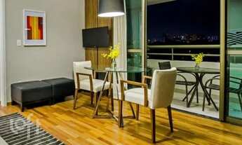 Imagem 3: Flat/Condo Hotel com 60 m², 2 dormitórios(1 suíte), varanda, 2 banheiros