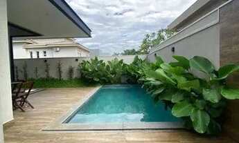 Imagem 1: Casa Térrea À Venda Em Residencial Fechado Com 03 Suítes