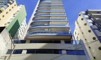 Imagem 2: Apartamento com 3 quartos, sendo 2 suítes no Centro de Guarapari