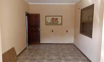 Imagem 3: Casa para venda com 85 metros quadrados com 3 quartos em Roseiral - Petrópolis - RJ