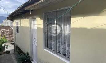 Imagem: Florianópolis - Casa Padrão - Trindade