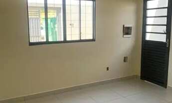 Imagem: Vendo. Casa Nova. Quintal. Garagens. Abaixou