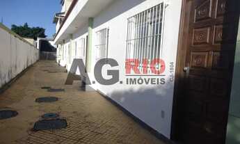 Imagem 3: Casa de Vila-LOCAÇÃO-Marechal Hermes-Rio de Janeiro-RJ