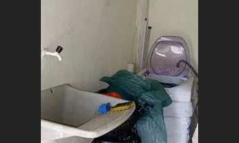 Imagem 4: Aluga-se uma kitnet com varanda muito boa grande em Realengo