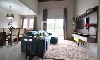 Imagem 2: Casa para Aluguel - Vila Pedra Branca, 3 Quartos, 250 m2