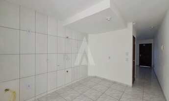 Imagem 7: Geminado com 2 quartos, 1 vaga de garagem coberta e quintal no bairro Itinga