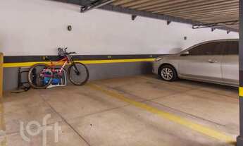 Imagem 8: Apartamento à venda em Petrópolis com 90 m², 2 quartos, 1 vaga