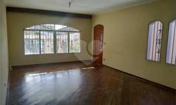 Imagem 7: Casa à venda ou para alugar com 3 quartos, sendo 1 suíte, em Jaguaré, São Paulo - SP