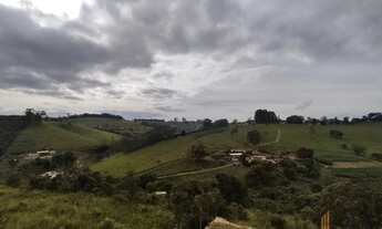 Imagem 6: Chácara a venda 05 quartos bairro Almeidas Conselheiro Lafaiete MG