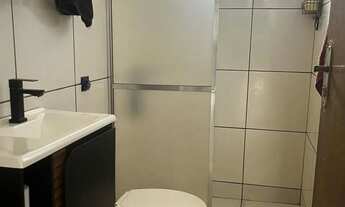 Imagem 3: Casa à venda em Maringá, Parque Hortência, com 2 quartos, com 45 m²