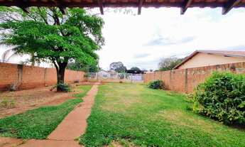 Imagem 3: Excelente imóvel com terreno amplo bairro Nova Campo Grande no asfalto!!! R$ 380 Mil