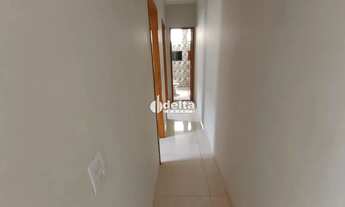 Imagem 7: Apartamento com 2 quartos sendo 1 suíte disponível para locação bairro Santa Mônica em Ube