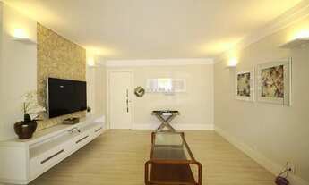 Imagem 6: Lindo apartamento todo reformado à venda no coração do Batel, Curitiba -PR