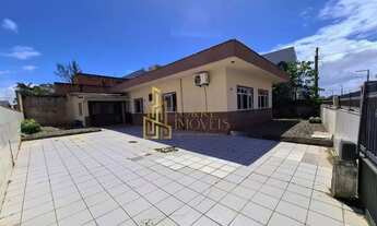 Imagem: CASA RESIDENCIAL em NAVEGANTES - SC, CENTRO