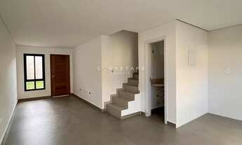 Imagem 2: Sobrado 3 quartos, 1 suíte, 1 vagas com ótima localização no xaxim