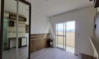 Imagem 7: Apartamento semimobiliado com 3 quartos, sendo 1 suíte, churrasqueira e cozinha com armári