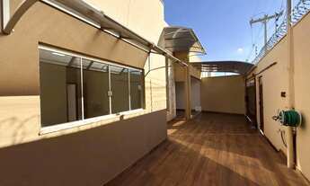 Imagem 2: Casa á venda com piscina no bairro Flor do Cerrado, Anápolis-Go!