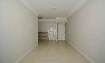 Imagem 4: APARTAMENTO NO ESTREITO COM 3 QUARTOS SENDO 1 SUÍTE E VISTA PARCIAL DO MAR