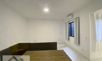 Imagem 2: Studio para locação no Centro de Florianópolis, 32,1m², 1 dormitório, 1 banheiro, por R$25