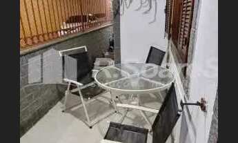 Imagem 2: Casa linear, 02 quartos sendo 01 suíte, em Campinho, Rua Ana Teles