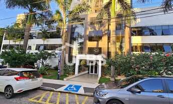 Imagem 2: Apartamento no Setor Bueno, 13º andar. Três suítes plenas. A melhor área de lazer da regiã