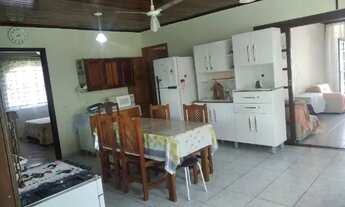 Imagem 4: Casa 3 quartos e 3 banheiros para temporada Balneário Solimar Matinhos Pr