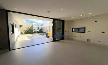 Imagem: Casa com 3 suítes à venda por R$ 2.590.000