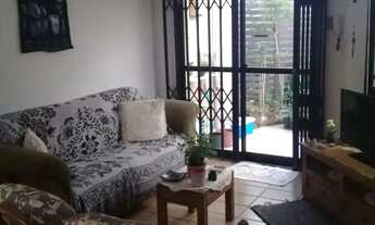 Imagem 3: Sobrado triplex a uma quadra da praia de Canasvieiras - Florianópolis