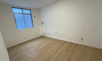 Imagem 5: Apartamento para venda possui 100 metros quadrados com 3 quartos em Icaraí - Niterói - RJ