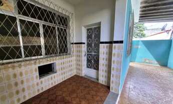 Imagem 3: OPORTUNIDADE RARA EM REALENGO - JUNTO À RUA LIMITES CASA 2 QUARTOS