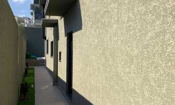 Imagem 3: Sobrado à venda em Atibaia com e sem piscina