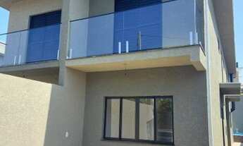 Imagem: Sobrado à venda em Atibaia com e sem piscina