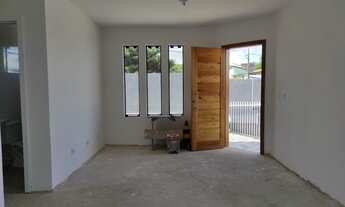 Imagem 4: Casa para venda possui 50 metros quadrados com 2 quartos em Paloma - Colombo - PR