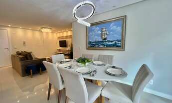 Imagem 2: Apartamento composto por 02 dormitórios FINAMENTE MOBILIADO E DECORADO!!!