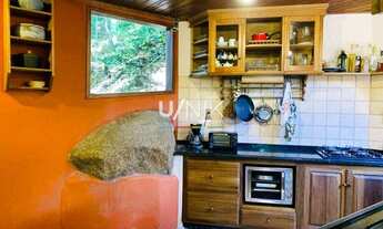 Imagem 7: Casa em meio a Natureza