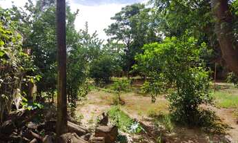 Imagem 3: Lote com 1584 para venda com casa de 3 quartos com uma suíte