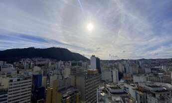 Imagem 2: Studio para venda com 34 metros quadrados com 1 quarto em Centro - Juiz de Fora - MG