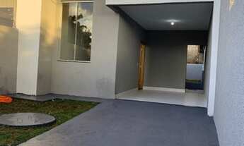Imagem 2: Linda casa, 92 m2 com 2Q, suite, pé direito 4m, churrasquear Veiga Jardim-Ap de Goiânia-GO