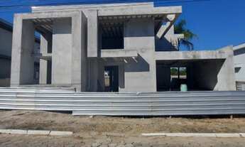 Imagem 2: Vendo lindo sobrado em piçarras no condomínio portal do sol