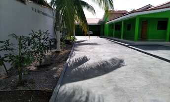 Imagem 3: Casa com piscina