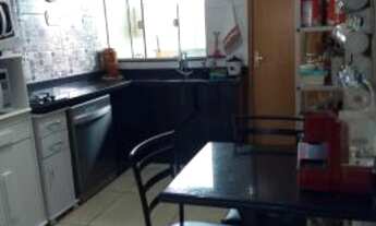 Imagem 5: Casa para venda possui 80 metros quadrados com 3 quartos em Graça - Valença - Bahia