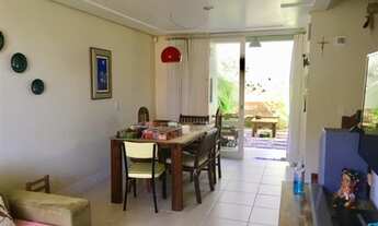 Imagem 2: Casa de condomínio para venda possui 165 metros quadrados com 3 quartos