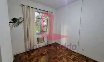 Imagem 5: Apartamento de 01 quarto para locação em rua silenciosa e arborizada em Copacabana